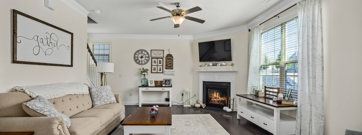 Modern_home_decor_with_smart_home_accessories_and_stylish_gadgets