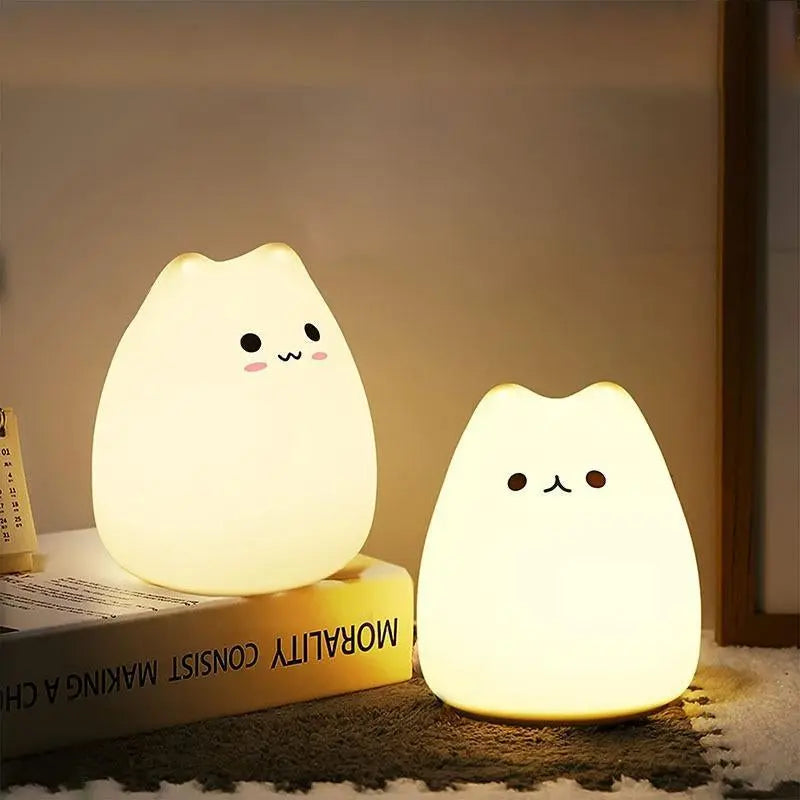 Fall Cute Cat LED Color Night Light, Desktop Atmosphere Bedside Lamp for Bedroom Decoration, LED Desktop Light for Party Festival Birthday Gift, Girls Bedroom Furniture