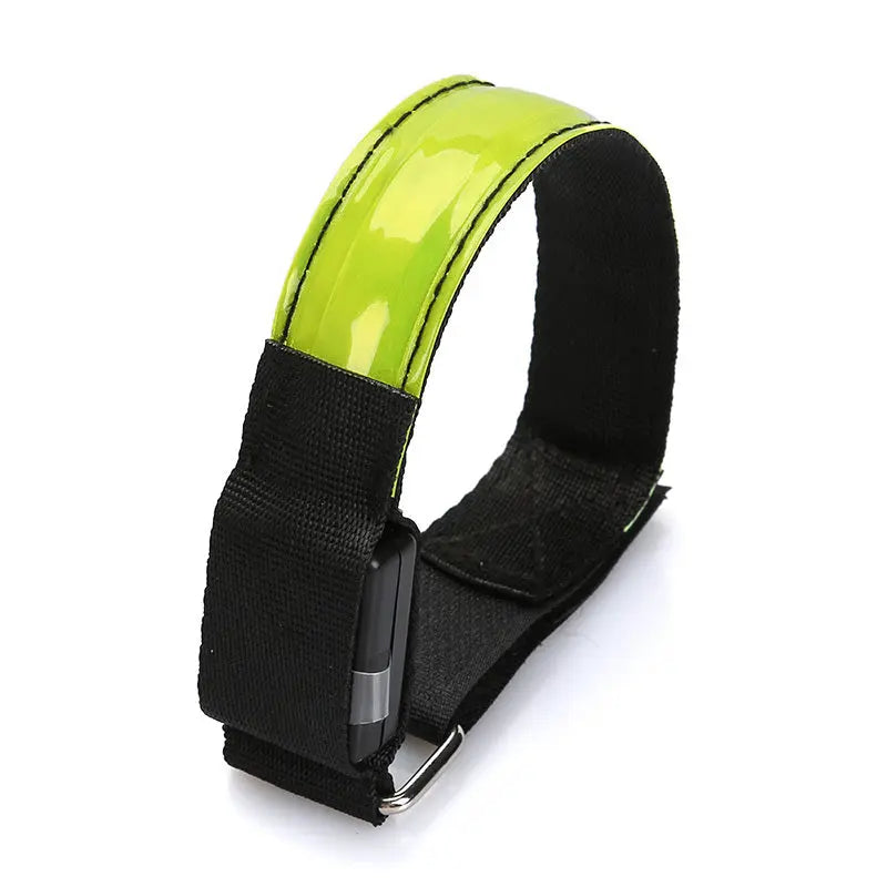 LED luminous arm band for running, outdoor sports, and festivals with adjustable size, multiple light modes, and replaceable batteries for maximum visibility and safety