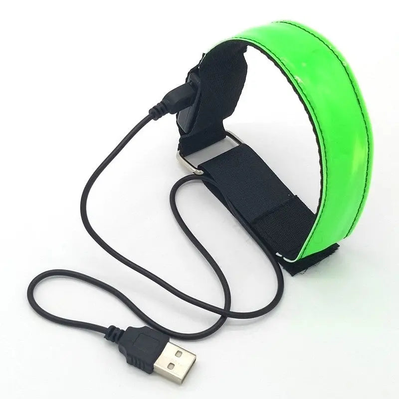 LED luminous arm band for running, outdoor sports, and festivals with adjustable size, multiple light modes, and replaceable batteries for maximum visibility and safety