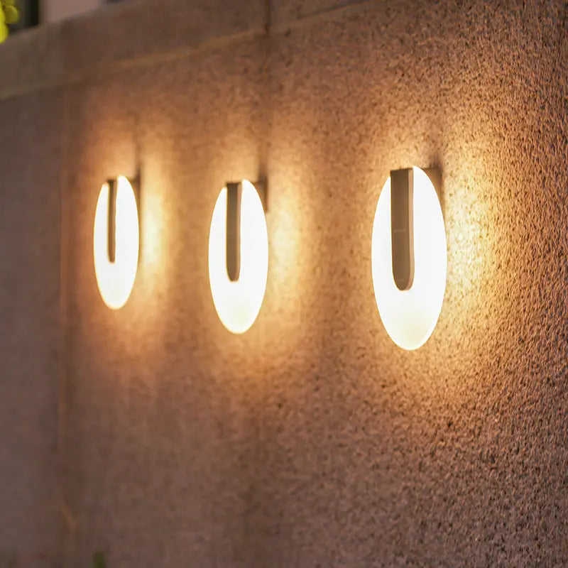 Solar Outdoor Yard Lamp Waterproof - Abstract Design for Garden Lighting