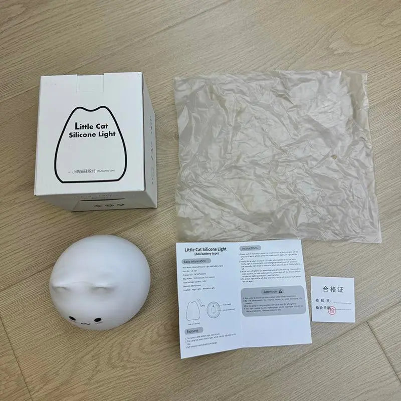 Fall Cute Cat LED Color Night Light, Desktop Atmosphere Bedside Lamp for Bedroom Decoration, LED Desktop Light for Party Festival Birthday Gift, Girls Bedroom Furniture