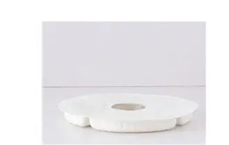 Top-down view of the automatic pet water fountain showing filter mechanism